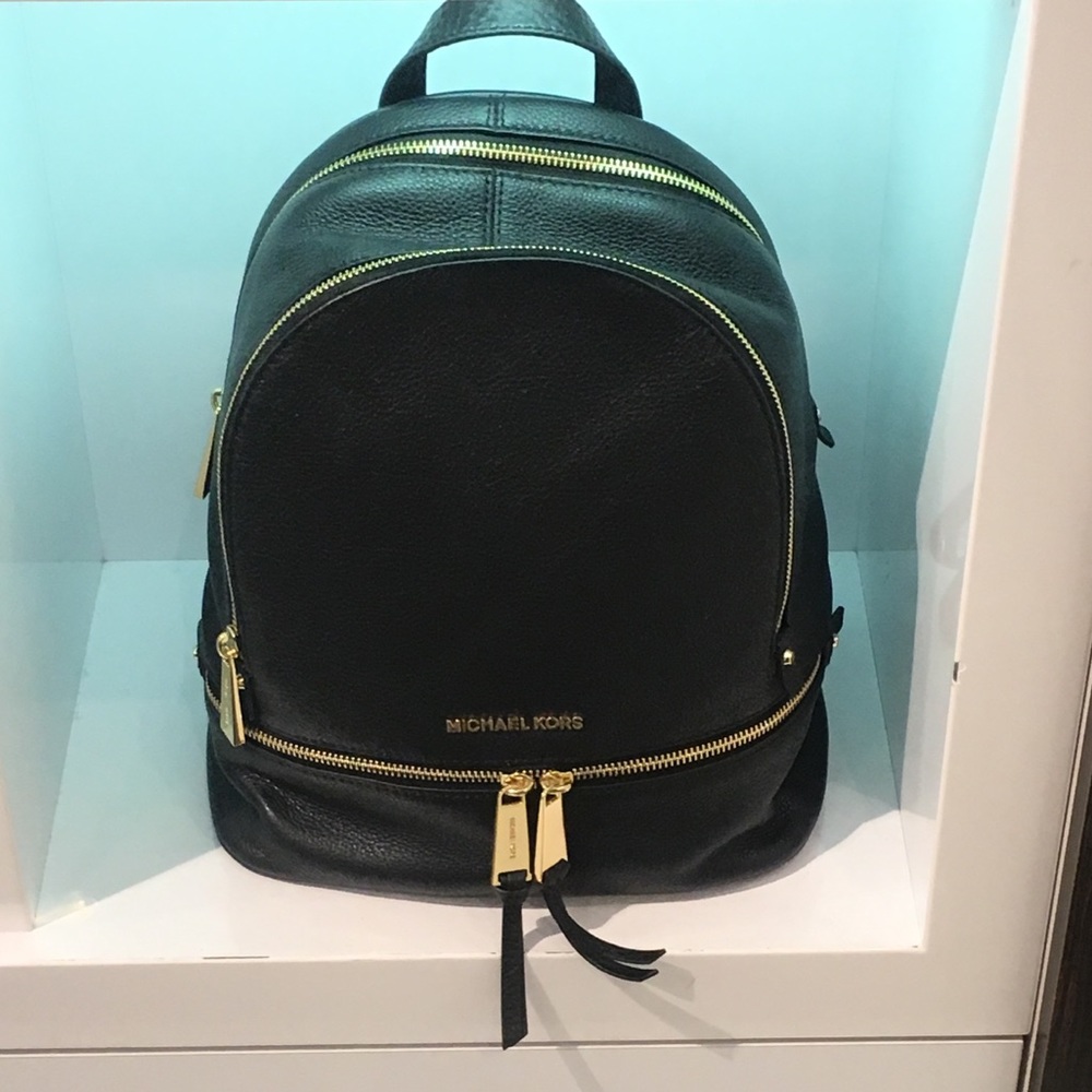 Michael Kors rhea book bag